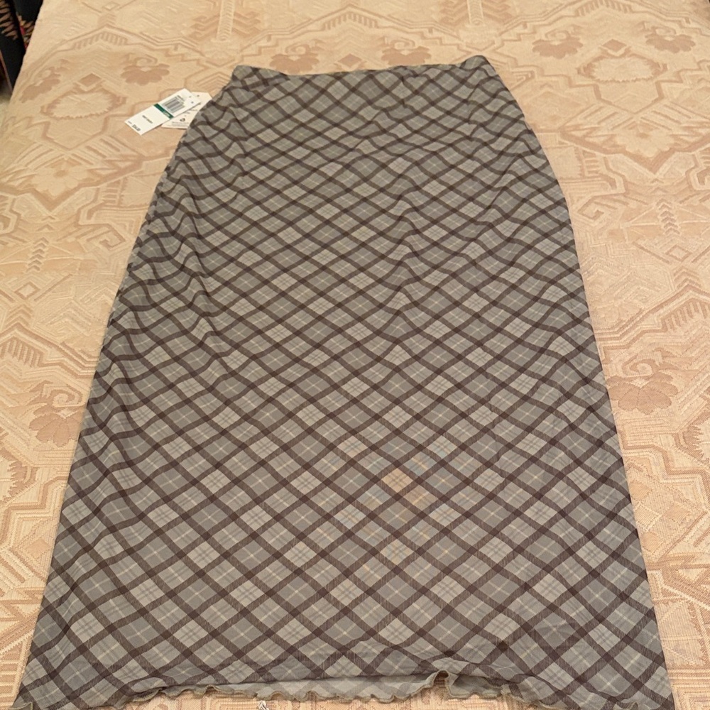 Hippie Rose Juniors' Sage Plaid Maxi Skirt/NWT/L - Picture 11 of 14